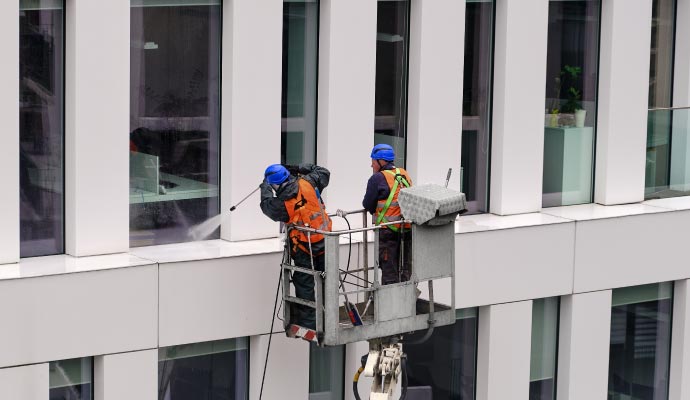 Pressure and Soft Washing for Theaters in Cincinnati 