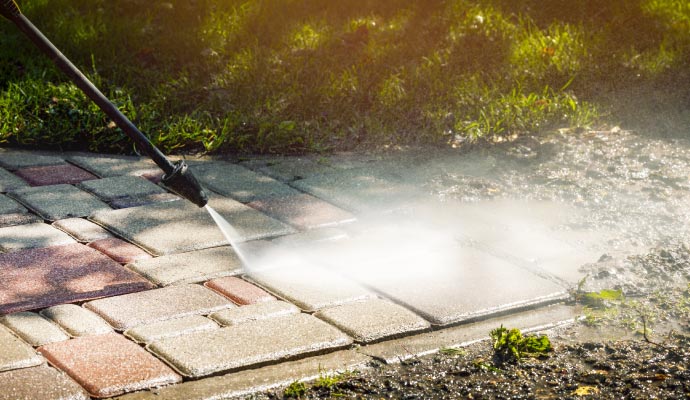 Brick paver surface pressure washing