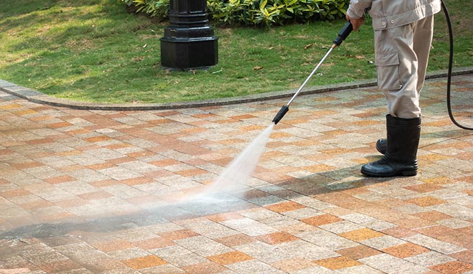 Professional sidewalk cleaning services for a pristine urban environment.