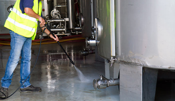 Commercial soft washing