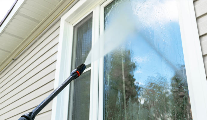 Residential Window Cleaning by Teasdale in Cincinnati, OH